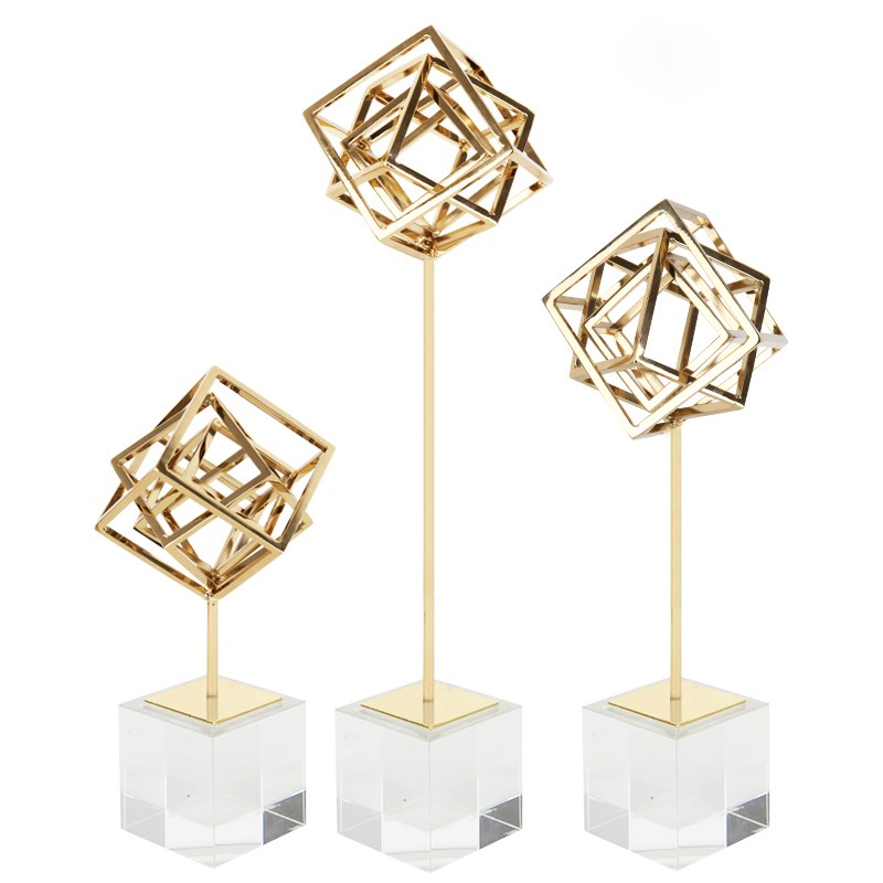 Изображение Декор куб железо кристалл