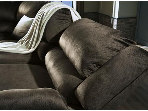 Изображение Угловой диван реклайнер с электроприводом серии Clonmel, Картинка 3